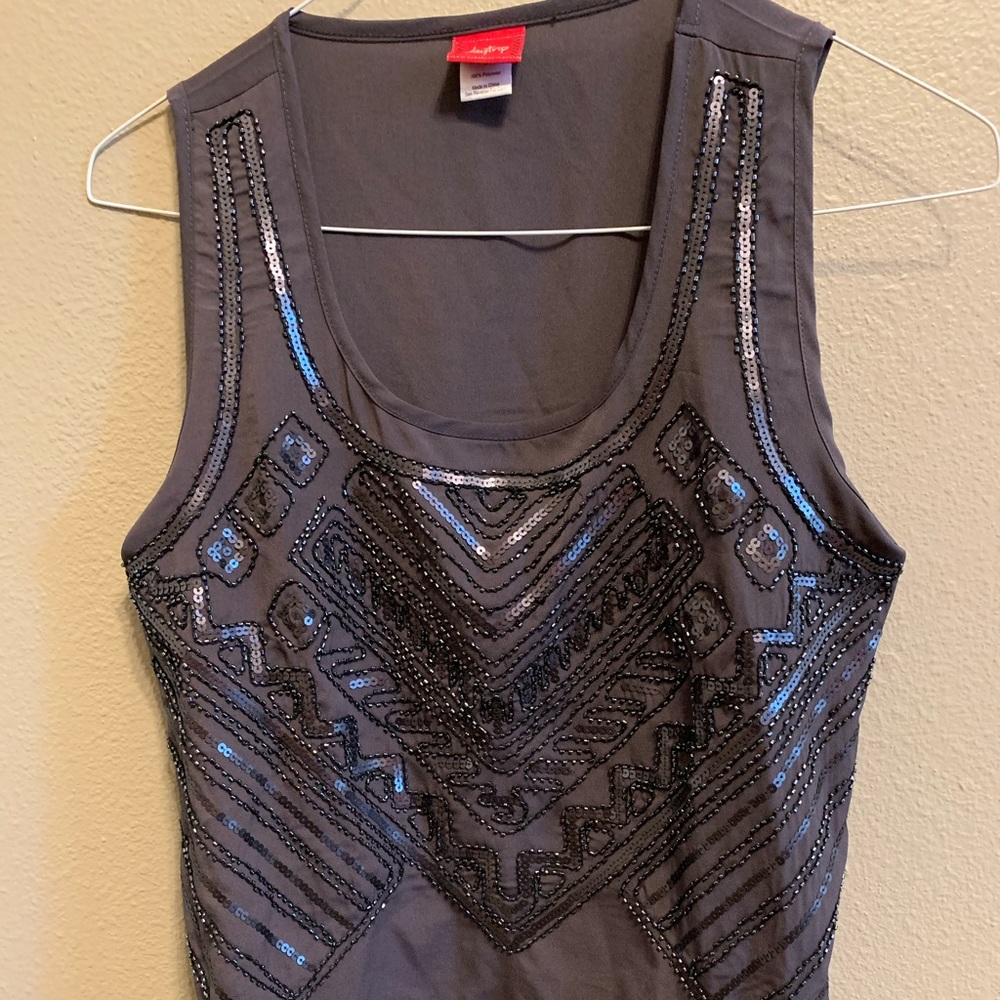 Beaded shell - slate grey